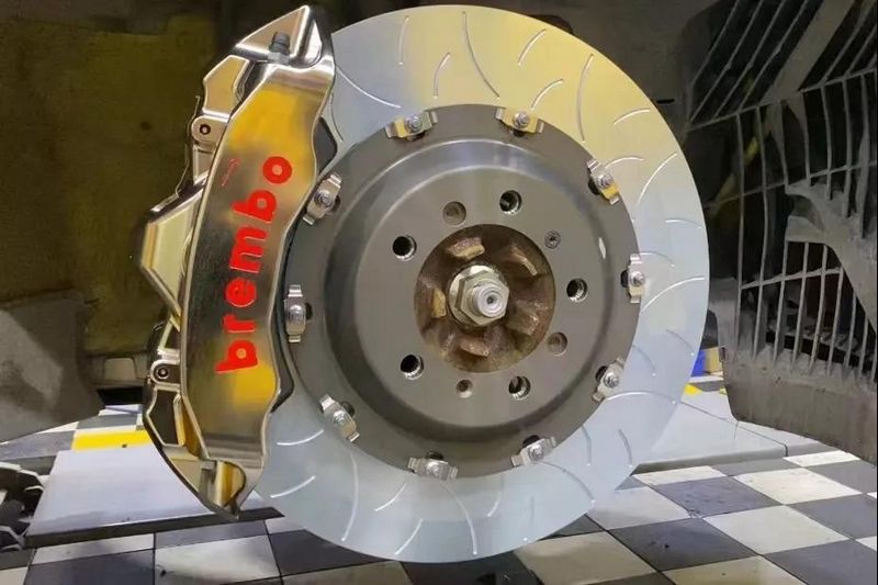 brembo 4.jpg